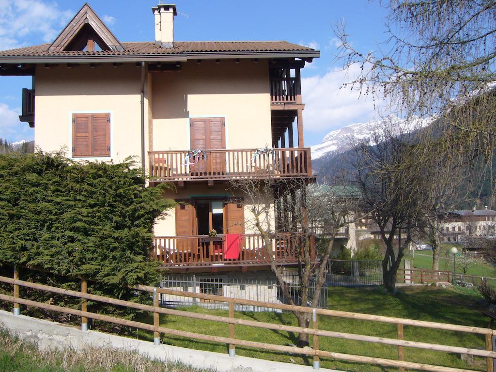 Chalet Madonna Di Campiglio Cin Itzero22143C2Qnjk2Ace Cipat Zero22143-At-Zero69206 Apartment Bilik gambar