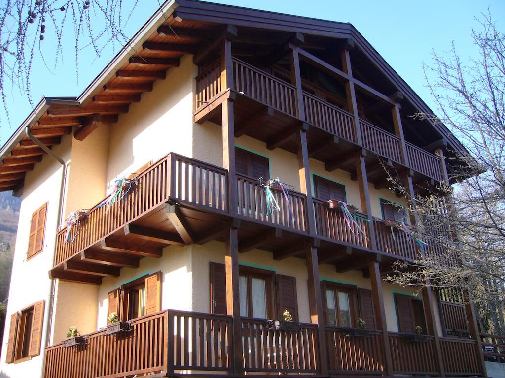 Chalet Madonna Di Campiglio Cin Itzero22143C2Qnjk2Ace Cipat Zero22143-At-Zero69206 Apartment Bilik gambar